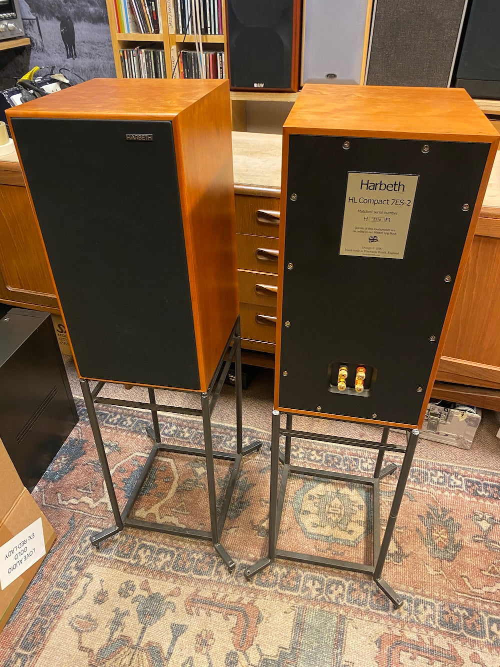 Harbeth HL Compact 7ES-2 + stands