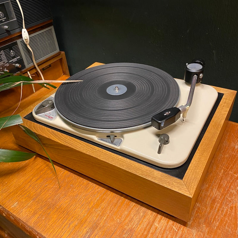 Thorens TD 135
