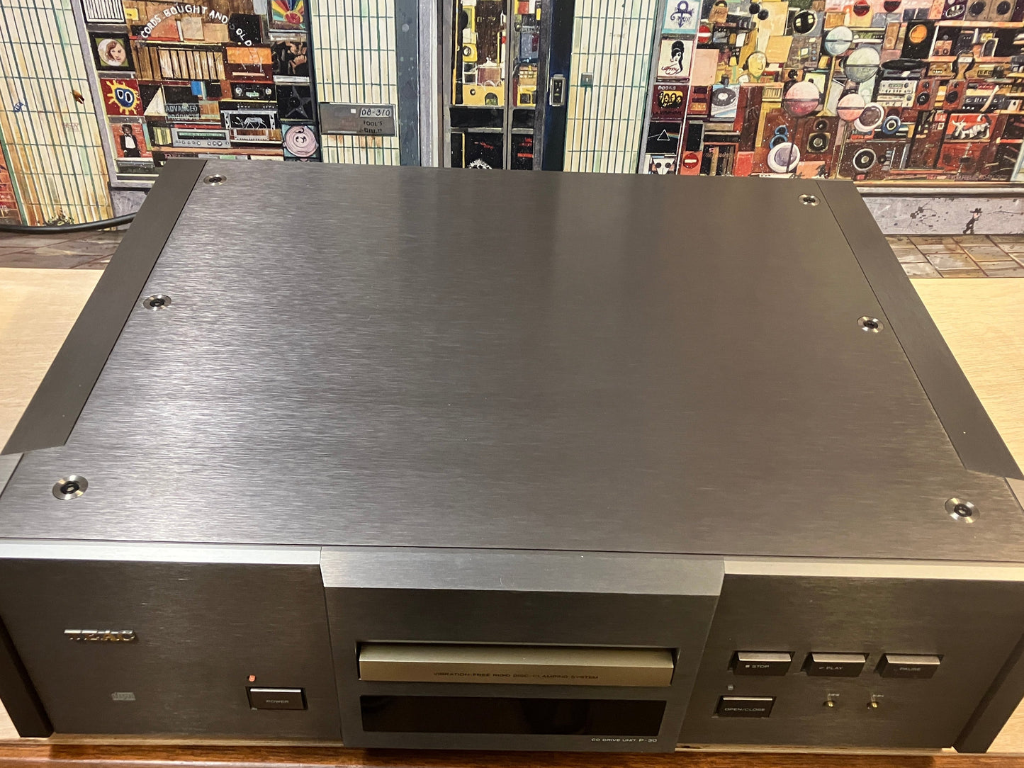 TEAC P30 CD TRANSPORT