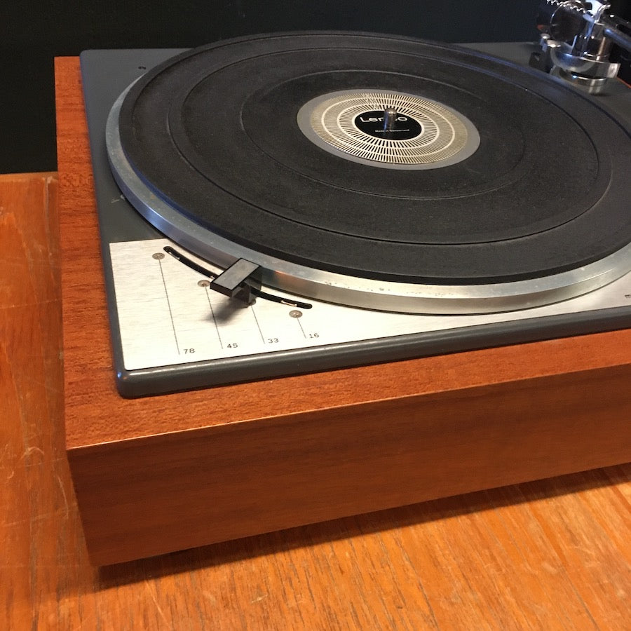 Goldring Lenco GL 75 turntable