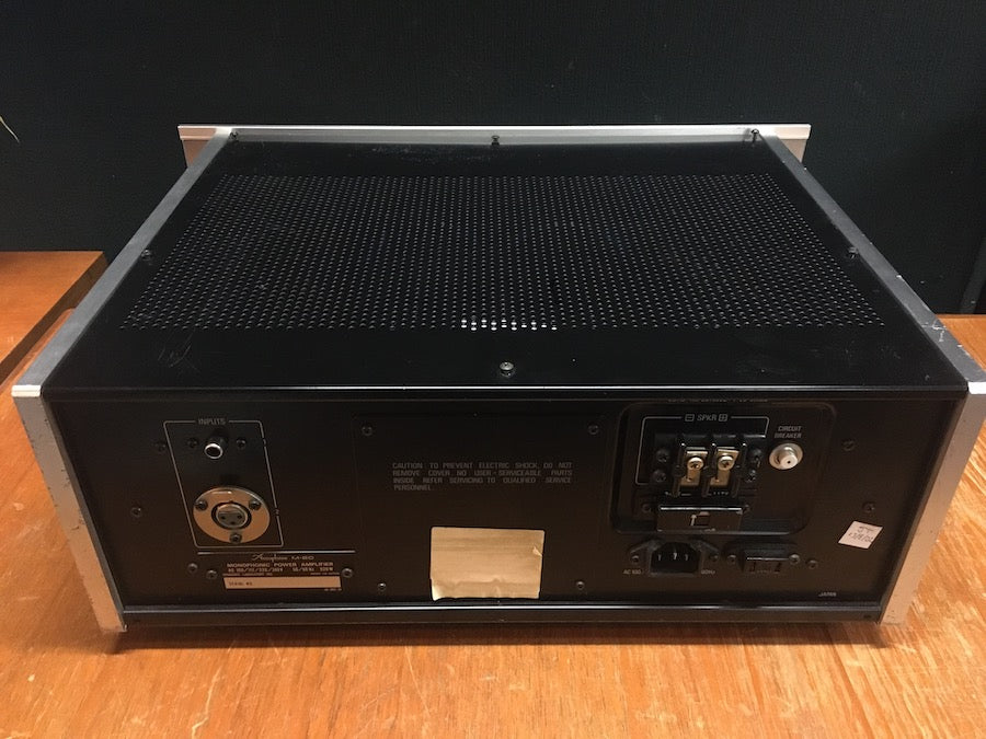 Accuphase C230 pre + M-60 mono power amps