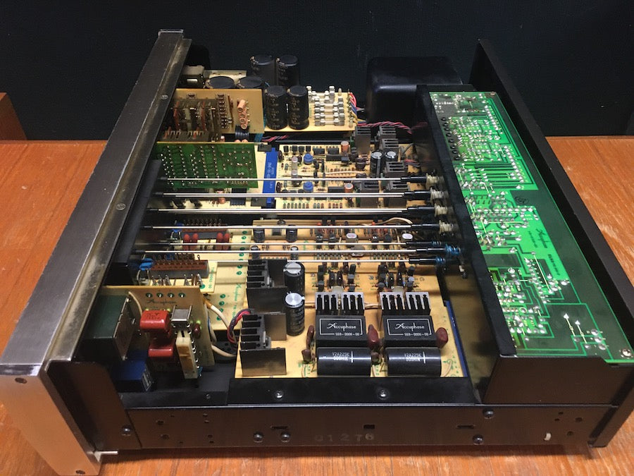 Accuphase C230 pre + M-60 mono power amps