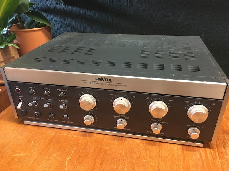 Revox B750 amplifier