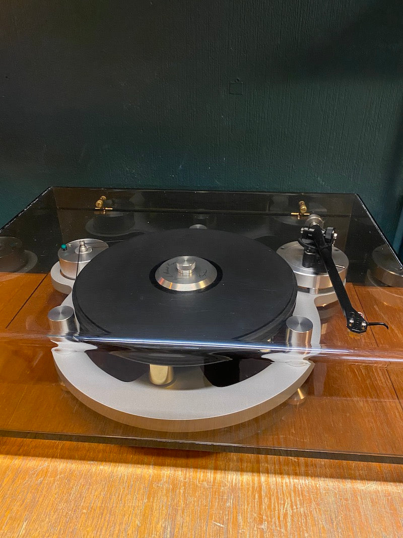 Michell Gyrodec with Rega RB 300 tonearm and Denon 304 Moving coil cartridge