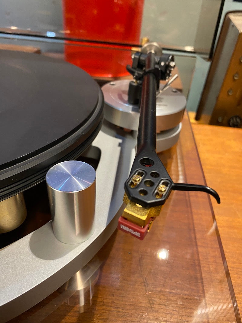 Michell Gyrodec with Rega RB 300 tonearm