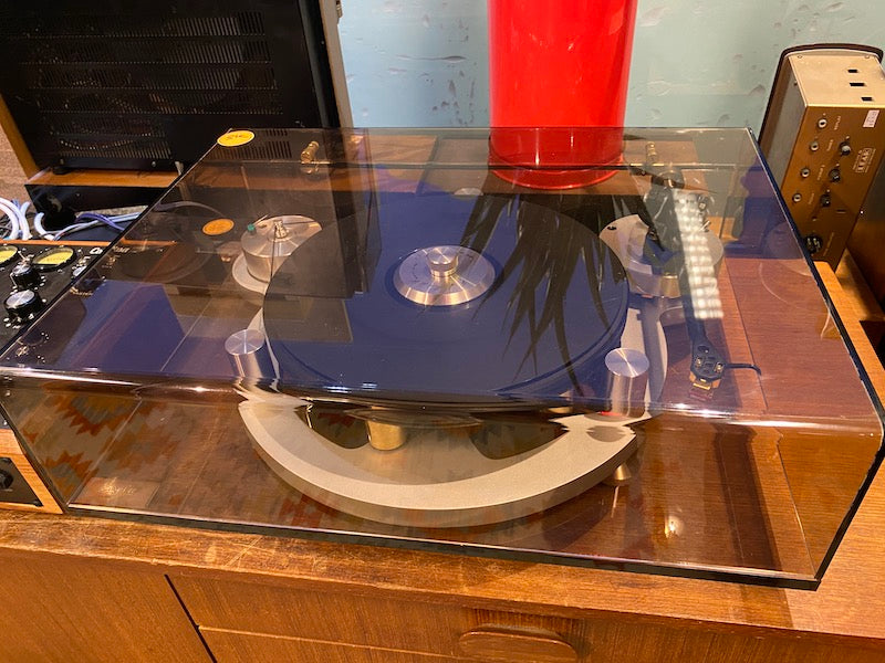 Michell Gyrodec with Rega RB 300 tonearm