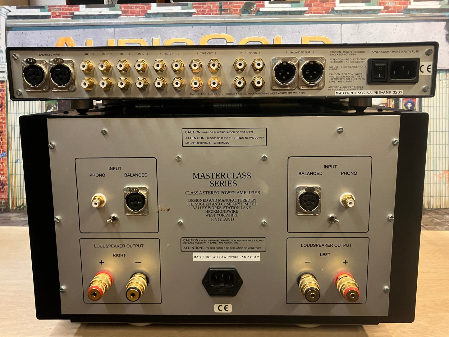 SUGDEN MASTERCLASS AA PRE + POWER AMPLIFIER