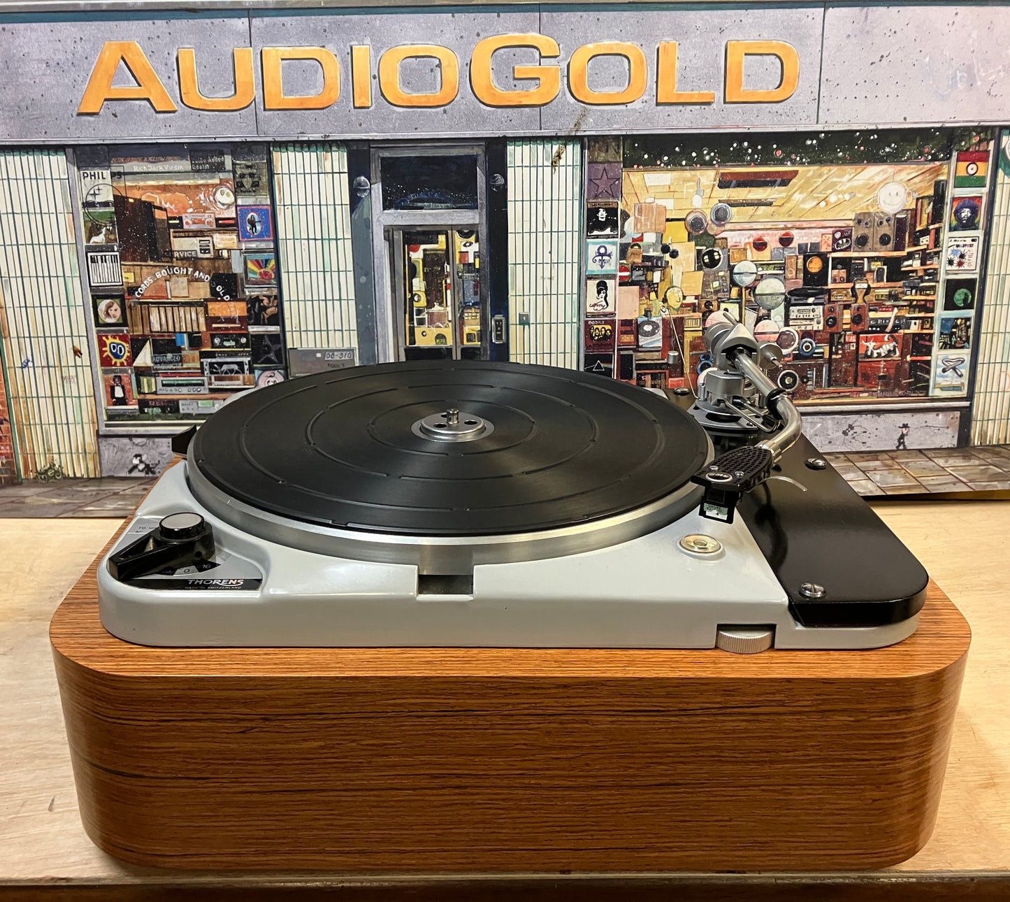 THORENS TD124 Mk 2 + SME 3009 TURNTABLE