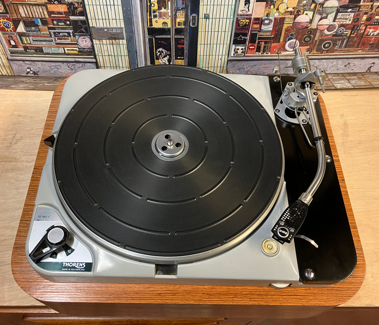 THORENS TD124 Mk 2 + SME 3009 TURNTABLE
