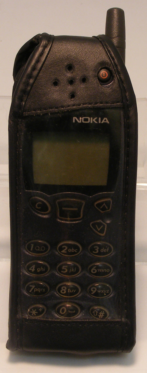 Nokia 5146 with black keys