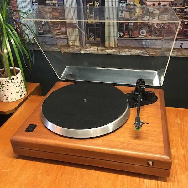 Acoustic Research AR The Turntable